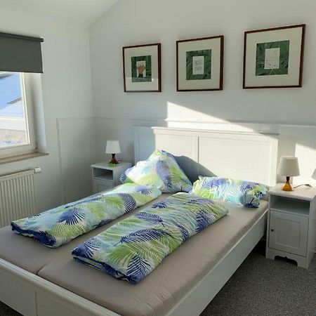 Ferienwohnung Bluetenstadt Ляйхлінген Екстер'єр фото