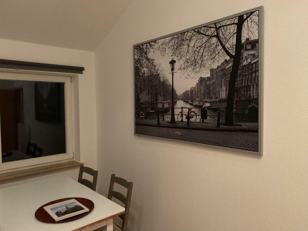 Ferienwohnung Bluetenstadt Ляйхлінген Екстер'єр фото